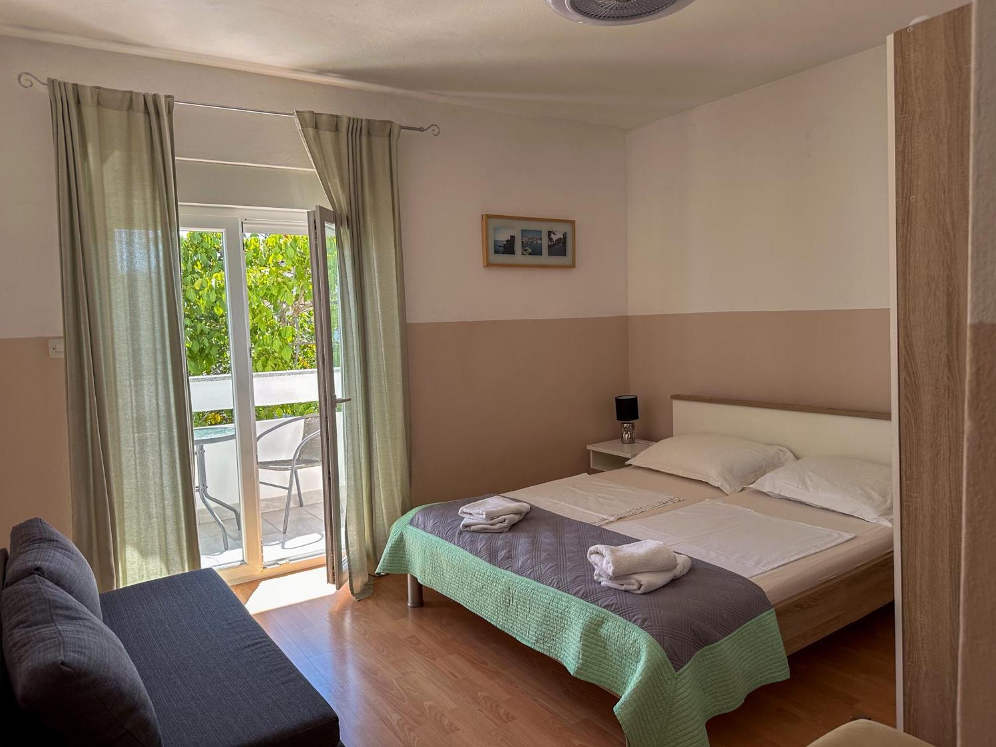 Apartments Barica Кърк Екстериор снимка