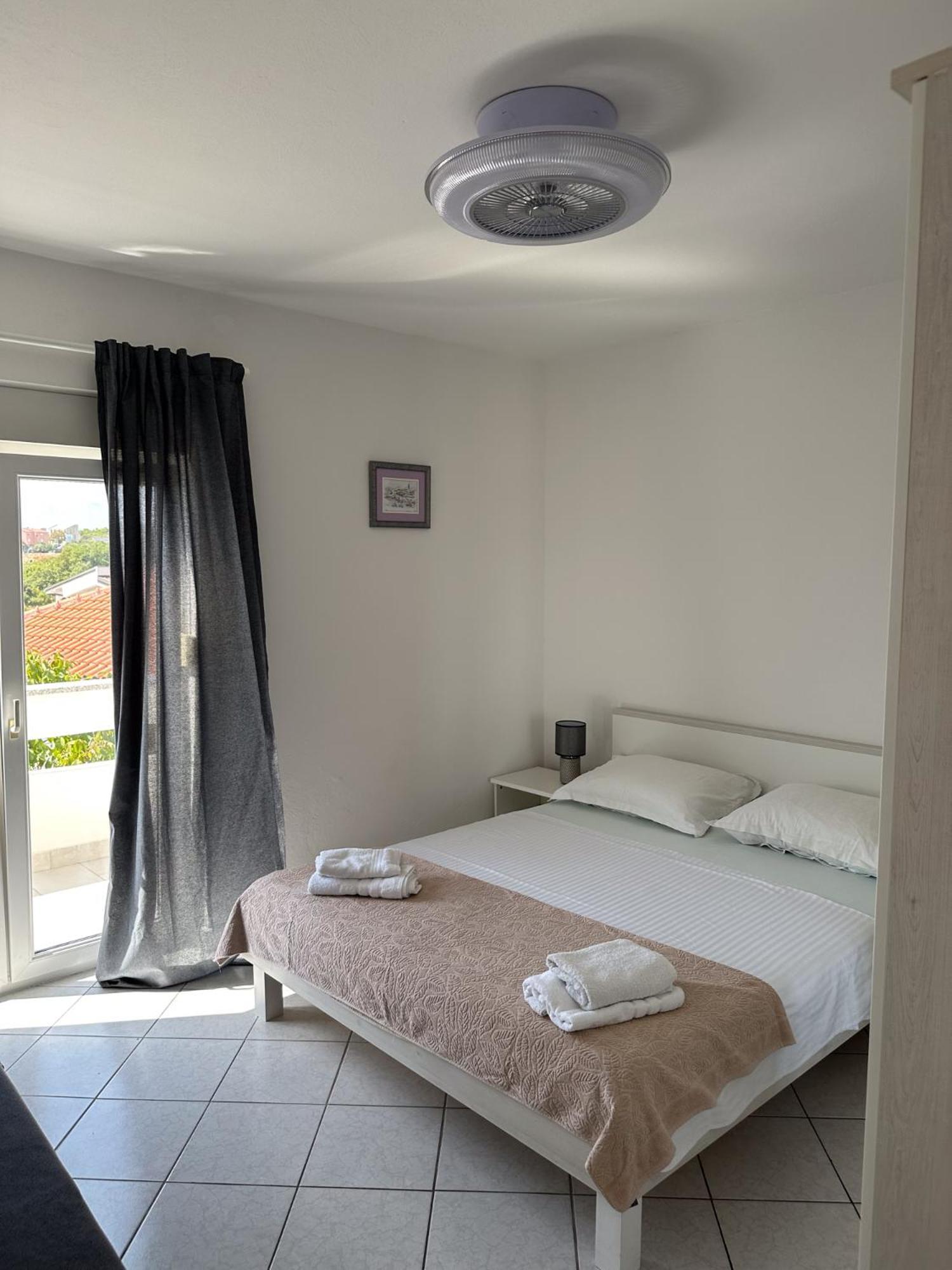 Apartments Barica Кърк Екстериор снимка